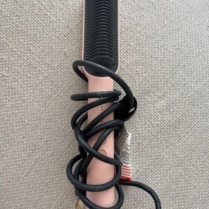 TYMO hair straightening brush